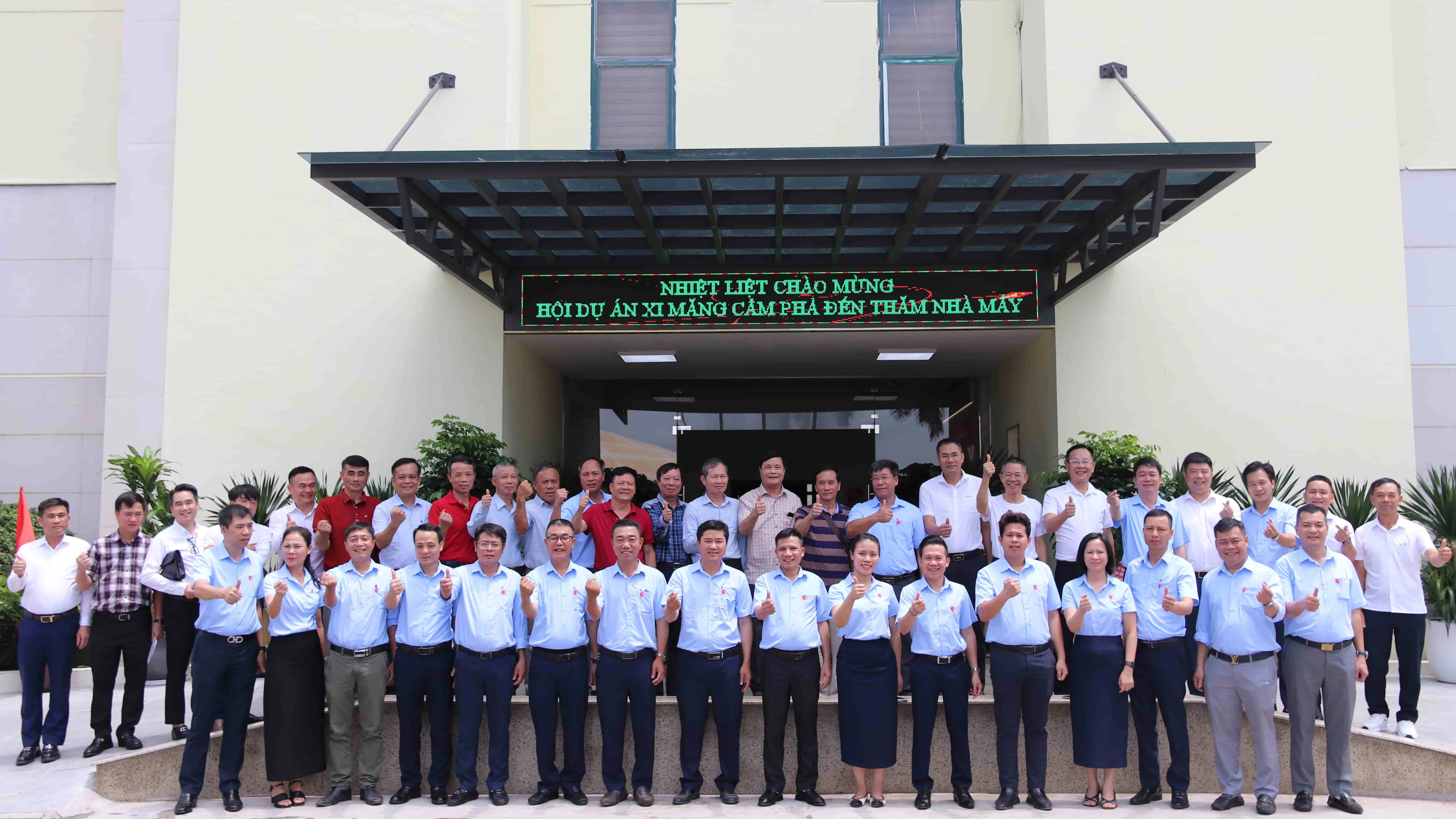 18 NĂM XI MĂNG CẨM PHẢ: TỰ HÀO TRUYỀN THỐNG – VỮNG VÀNG KHÁT VỌNG VƯƠN XA